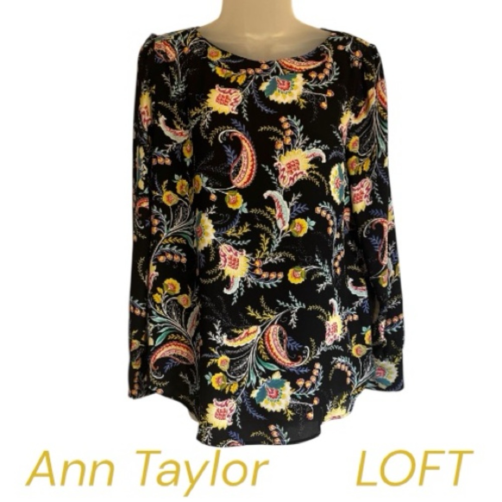STUNNING!! Ann Taylor Loft Black Floral Blouse SMALL #N - Picture 1 of 9